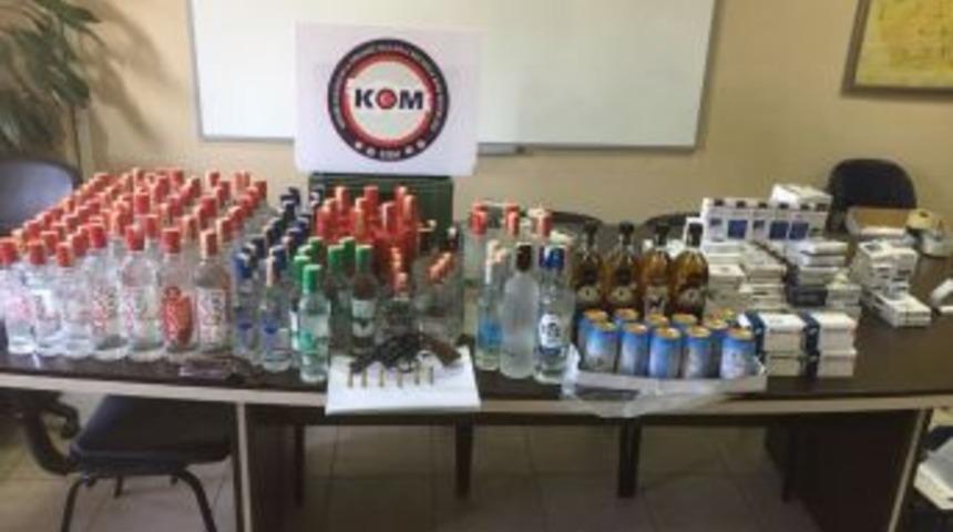 Mersin&rsquo;de 150 Şişe Sahte İ&ccedil;ki Ele Ge&ccedil;irildi