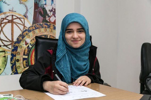 Geleceğin Karikat&uuml;ristleri Ey&uuml;psultan&rsquo;da Yetişiyor 2