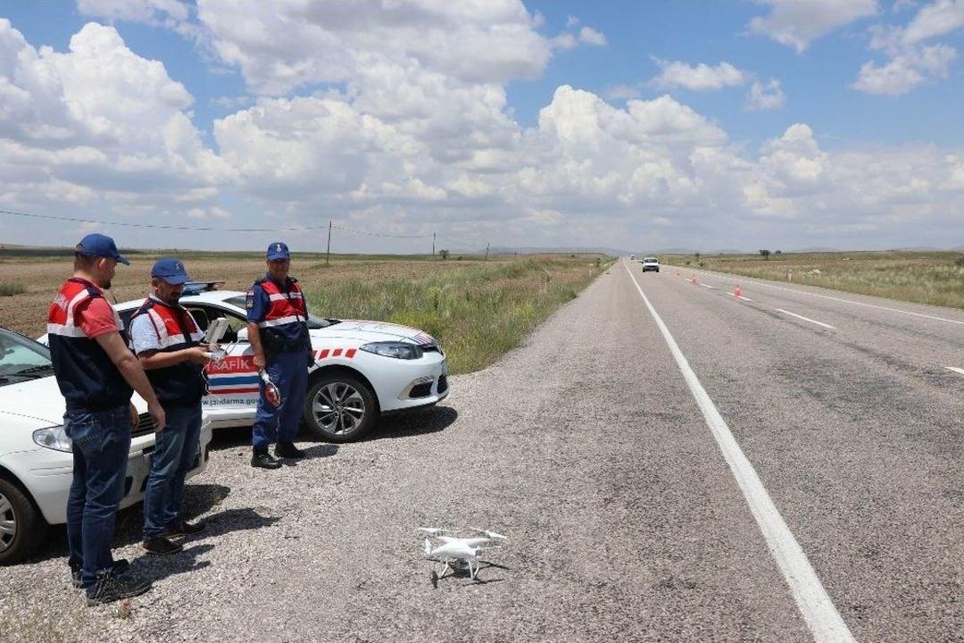 Jandarmadan &rsquo;drone&rsquo;li Trafik Denetimi