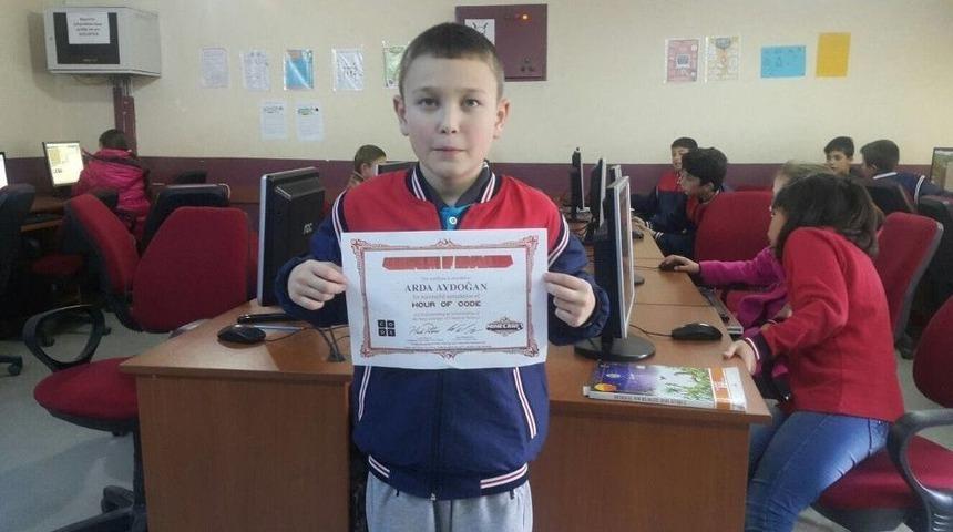 Balyalı &Ouml;ğrenciler Teknoloji Ve Yazılım Dersinde Kodlamayı &Ouml;ğrendi