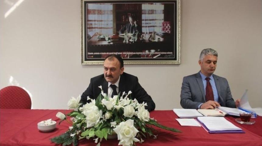 &Ccedil;andıroğlu, M&uuml;d&uuml;rler İle Toplantıda Bir Araya Geldi