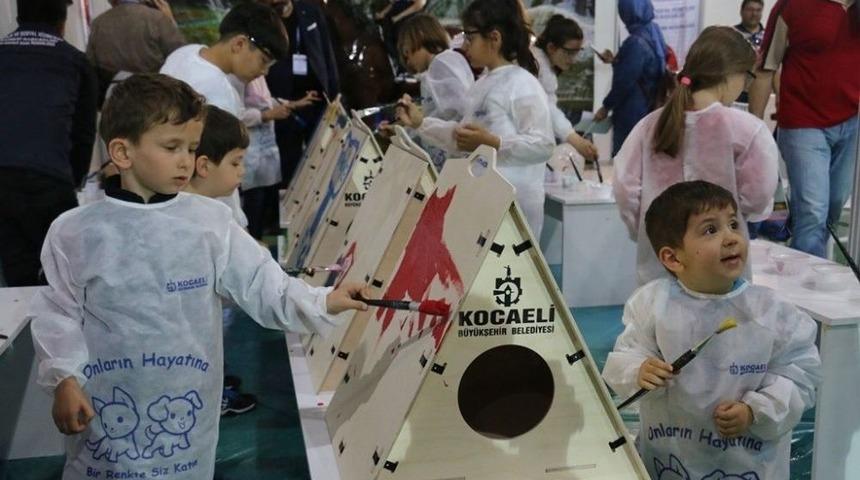 &Ccedil;ocuklar &rsquo;pati Bank&rsquo;ı &Ccedil;ok Sevdi