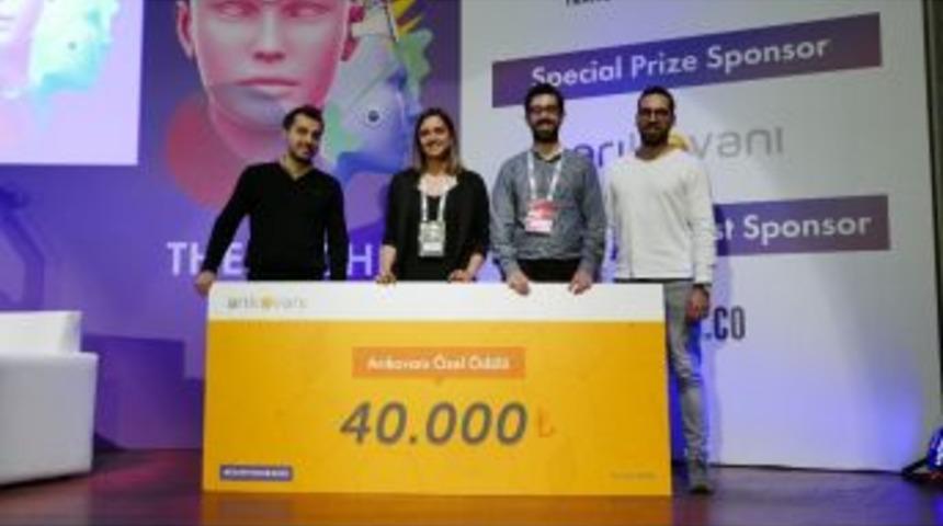 Gelecek Vaat Eden Girişimciye Arıkovanı &Ouml;zel &Ouml;d&uuml;l&uuml;