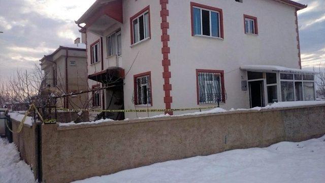 Konya’da Baba Ve 3 Oğlu Alevlerin Arasında Kalarak Hayatını Kaybetti