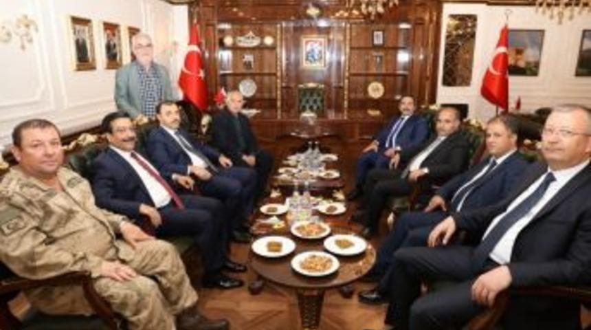 Valilerden Başkan Atilla&rsquo;ya Ziyaret