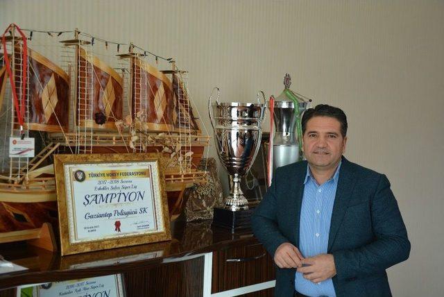 Gaziantep Polisg&uuml;c&uuml; Kadın Takımı Gol Olup Rakip Kalelere Yağıyor 3
