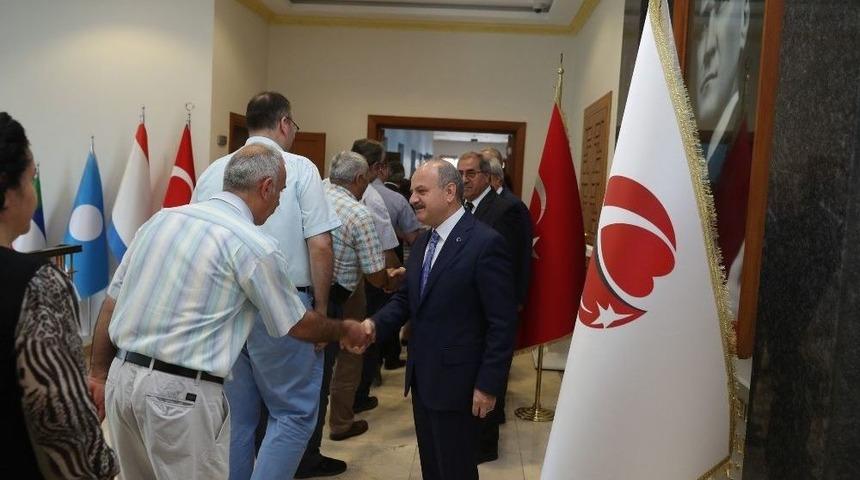 Ramazan Bayramı M&uuml;nasebetiyle Valilik Personeli Bayramlaştı