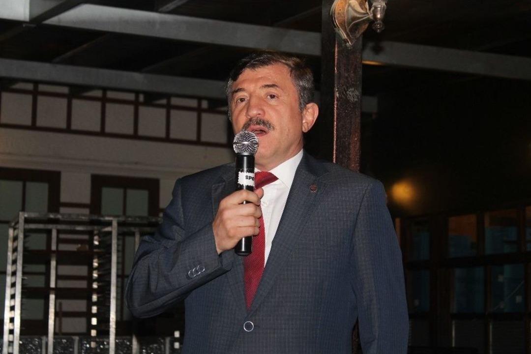 Yalova&rsquo;da Spor Kul&uuml;plerine 491 Bin Tl&rsquo;lik Yardım Yapıldı