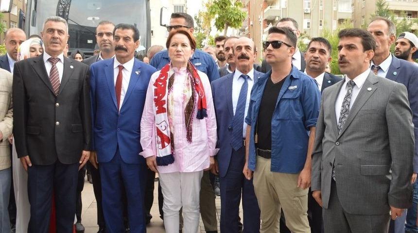 İyi Parti Genel Başkanı Akşener: &ldquo;k&uuml;rtlerle İlgili Beyanda Bulunmayan Tek Kişi Benim, Bu Y&uuml;zden Her &Ouml;n&uuml;ne Gelen Bana &Ccedil;emkiriyor&rdquo;