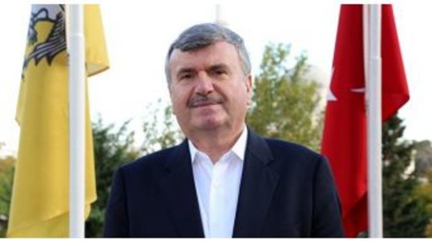 Başkan Aky&uuml;rek: "23 Nisan Ulusal Egemenlik Ve &Ccedil;ocuk Bayramı Kutlu Olsun"