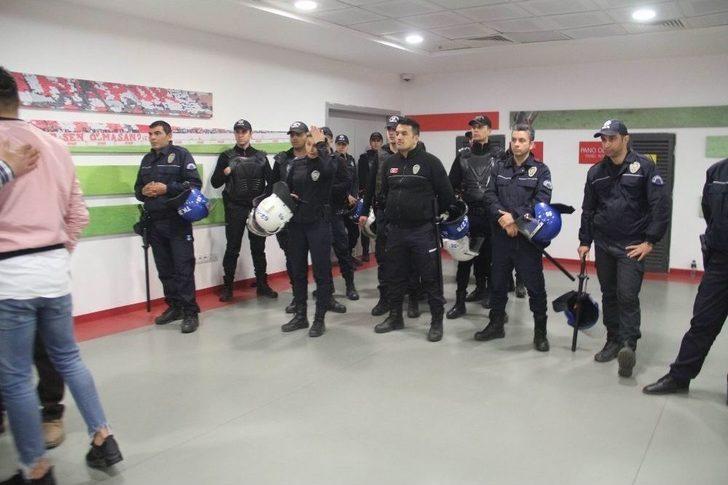 Samsunspor-denizlispor Maçı Sonrası Gerginlik G1