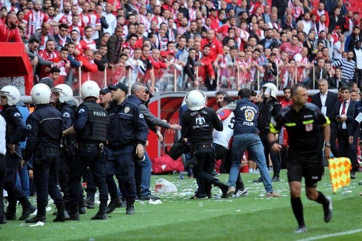 Samsunspor-denizlispor Maçı Sonrası Gerginlik G3