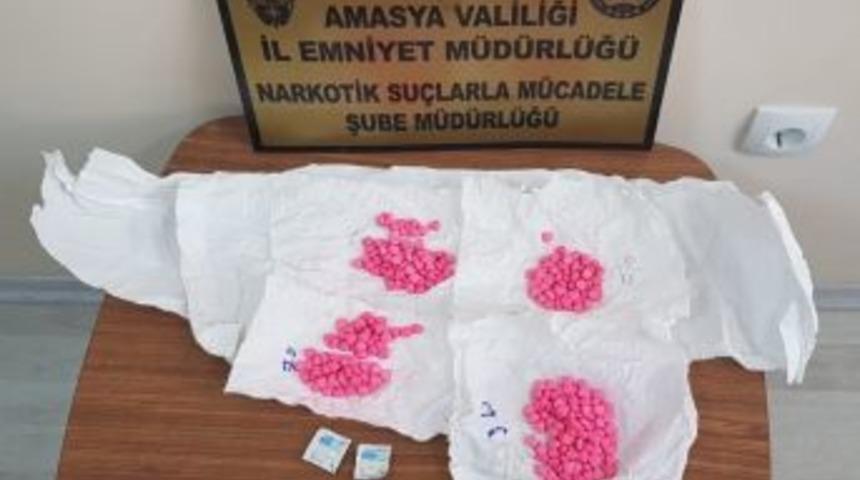 Amasya&rsquo;da Operasyonda 297 Uyuşturucu Hap Ele Ge&ccedil;irildi