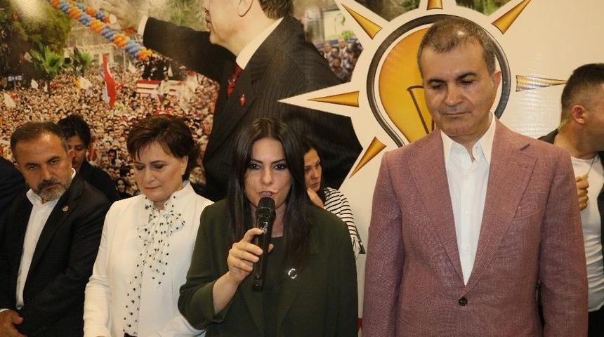 Bakan &Ccedil;elik Ve Bakan Sarıeroğlu Partilileriyle Bayramlaştı