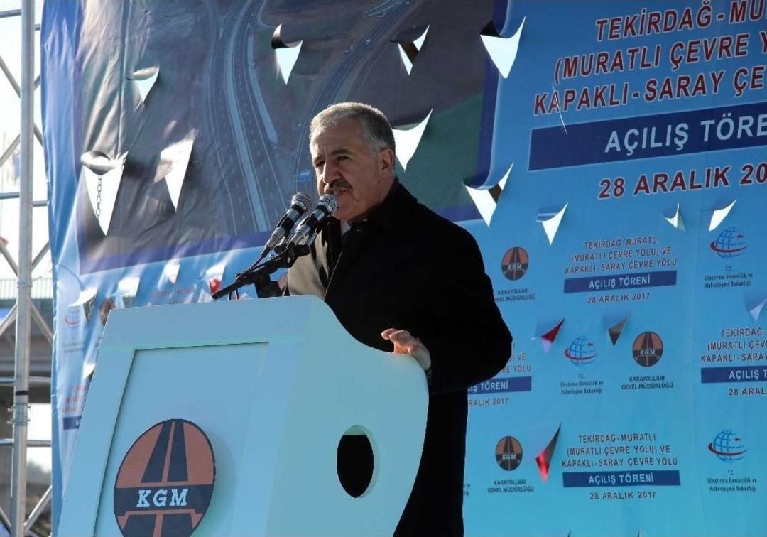 Bakan Arslan: "d&uuml;nyanın En Uzun A&ccedil;ıklığa Sahip &Ccedil;anakkale 1915 K&ouml;pr&uuml;s&uuml; 2023 Yılında A&ccedil;ılacak"