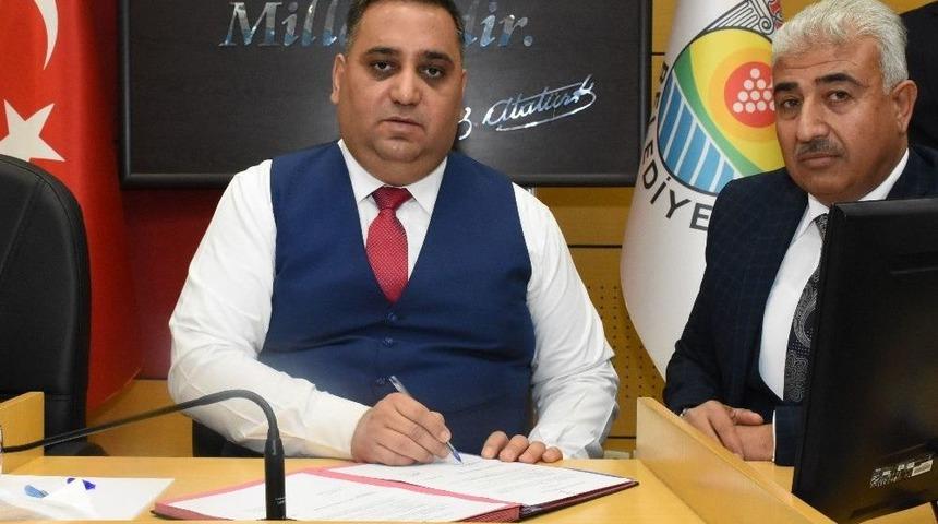 Tarsus Belediyesi&rsquo;nde Toplu İş S&ouml;zleşme Sevinci