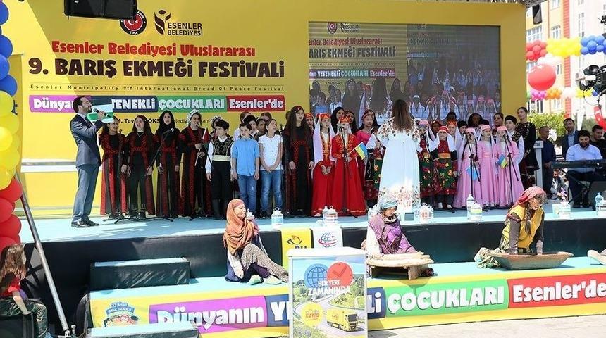 Dünya Çocukları, Esenler’de "barış Ekmeği" Pişirdi