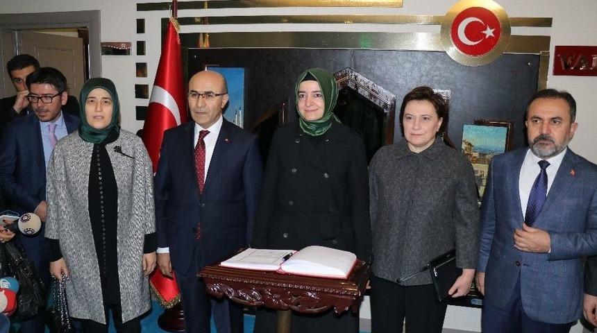 Aile Ve Sosyal Politikalar Bakanı Kaya, Adana&rsquo;da