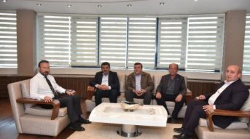 Kandıralı Muhtarlar Başkan Doğan’ı Ziyaret Etti