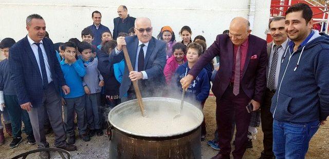 Keşkek Geleneğini Okullarında Yaşatıyorlar