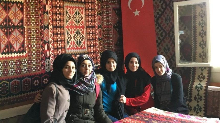 T&uuml;rk Ve Suriyeli Gen&ccedil;ler Kampa Buluştu