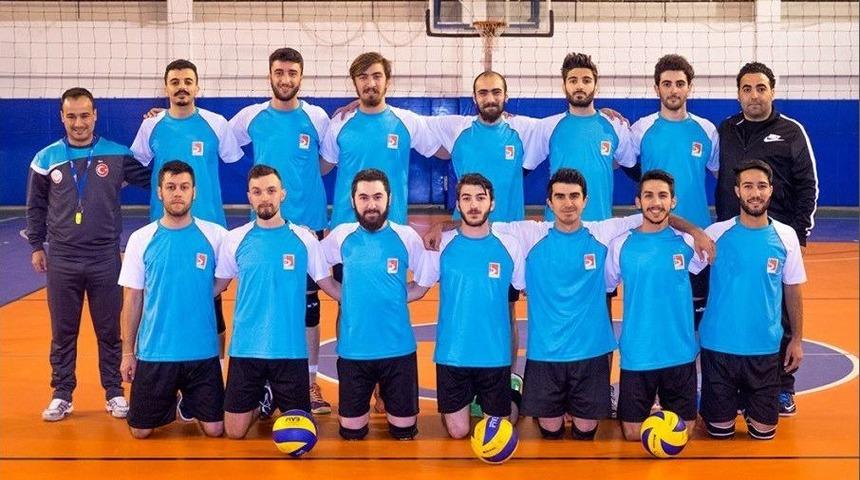 Voleybol Takımı Eskişehir&rsquo;den Eli Boş D&ouml;nd&uuml;