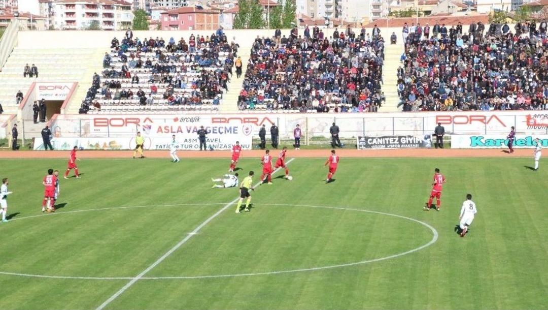 Tff 2. Lig: Niğde Belediyespor: 0- Sakaryaspor:0