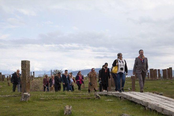 Oğuz Boylarının Anadolu’ya Girişlerinin 1000. Yıldönümü G2