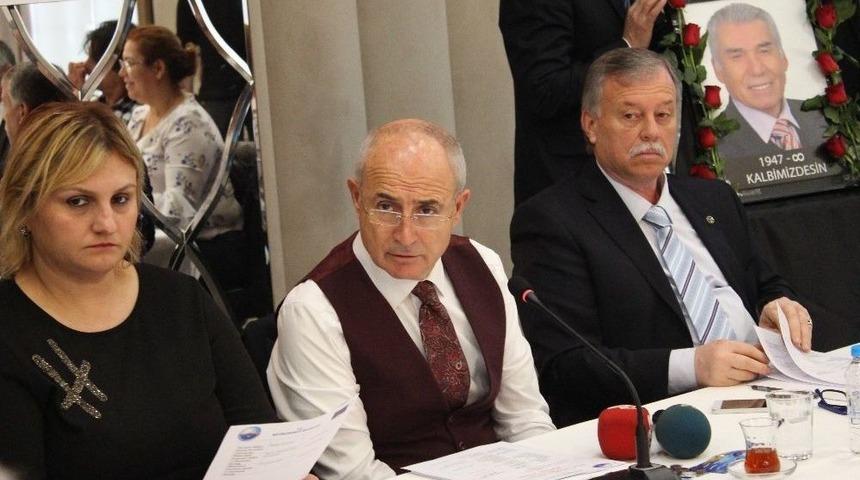 B&uuml;y&uuml;k&ccedil;ekmece&rsquo;de Geleneksel Muhtarlar Toplantısı Yapıldı