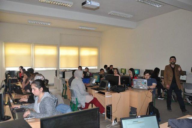 Çarşamba’da Hacker Kampı Düzenlendi