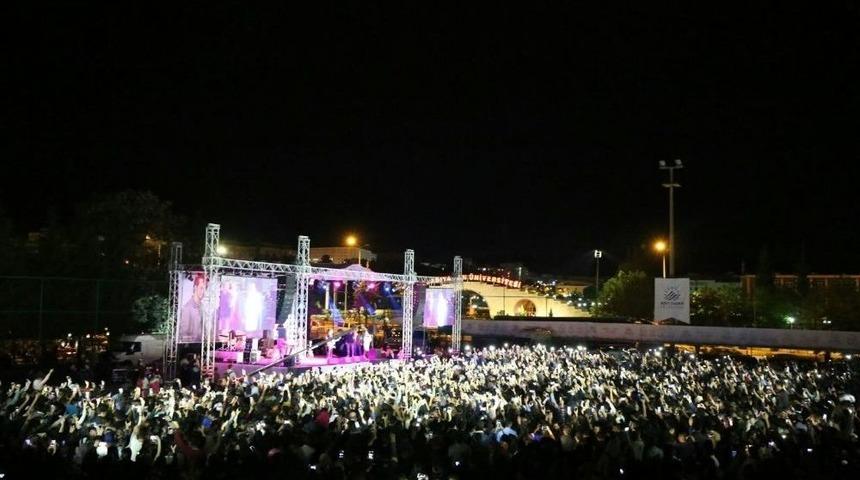 Buray Konseri B&uuml;y&uuml;k İlgi G&ouml;rd&uuml;