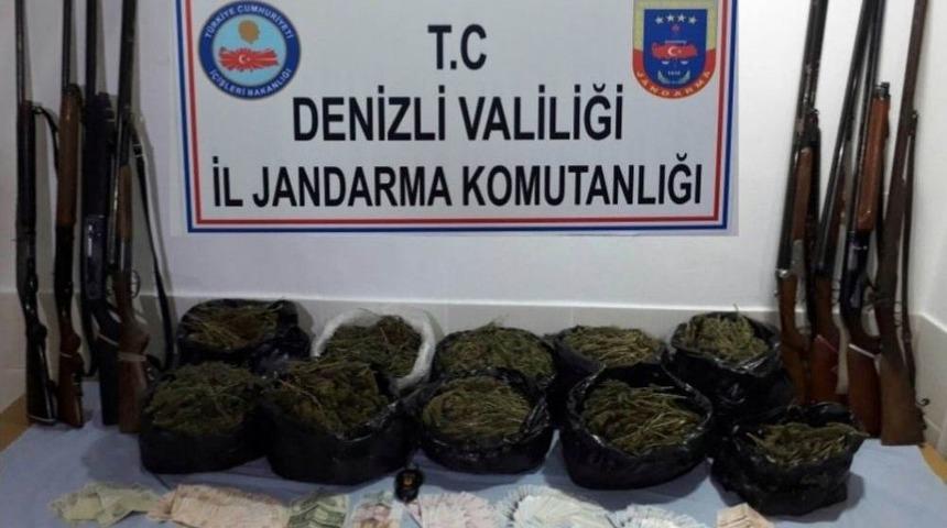 Denizli&rsquo;de Jandarma 1 Yıllık Operasyon Raporunu A&ccedil;ıkladı