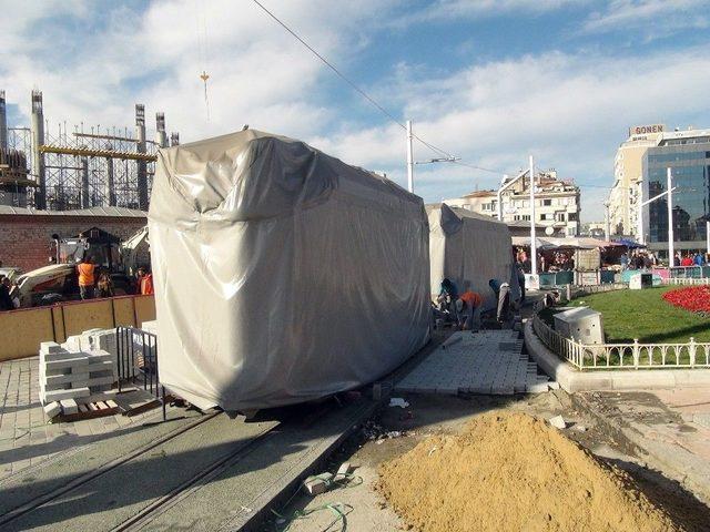 Nostaljik Tramvay Raylarla Tekrar Buluştu