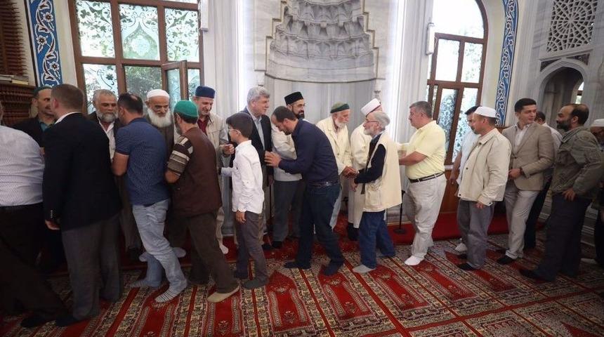 Başkan Karaosmanoğlu: “bu Bayram Çocukları Özellikle Sevindirelim”