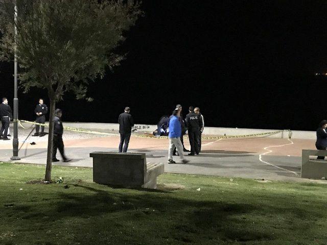 Denize D&uuml;şen Talihsiz Adam Yaşamını Yitirdi 2