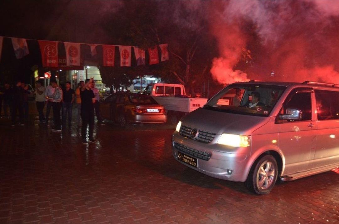 Mhp&rsquo;li Fendoğlu&rsquo;na Yakınca&rsquo;da Coşkulu Karşılama