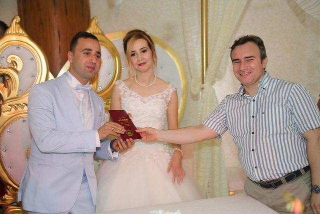 Siirt’te Bin 200 Nikah Kıyıldı