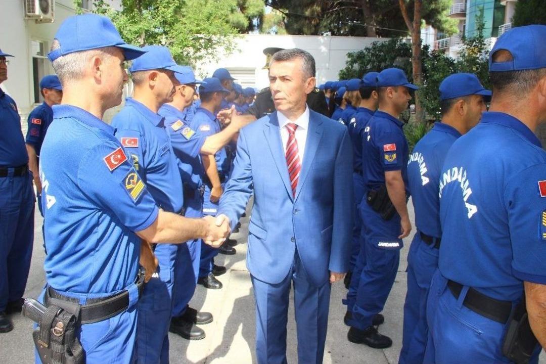 Edremit&rsquo;te Resmi Bayramlaşma Yapıldı