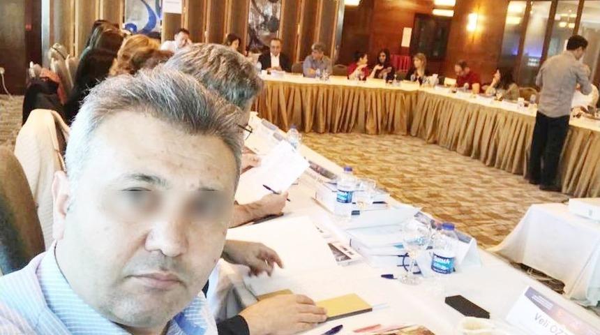 Boşanmak &Uuml;zere Olan Eşi İle Uygunsuz Yakaladığı Hakimi Bı&ccedil;aklayan Sanığa 3 Yıl 9 Ay Hapis