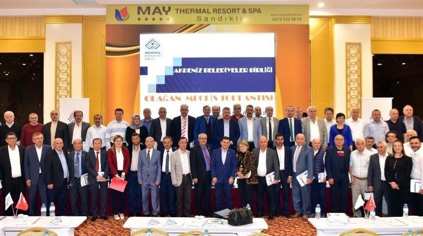 Akbb’ye 5 Yeni Üye