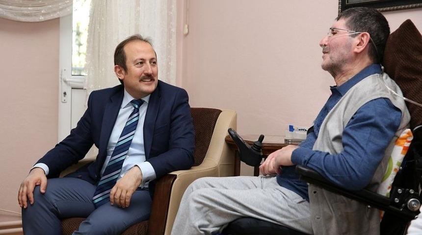 Vali Pehlivan Evde Sağlık Hizmeti Alan Hastaları Ziyaret Etti