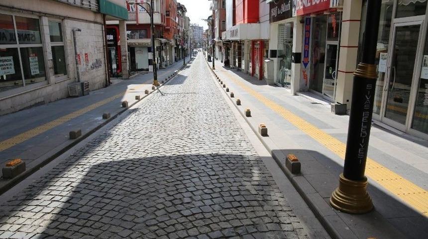 Saatler İ&ccedil;inde &Ccedil;&ouml;p Dağlarından Eser Kalmadı