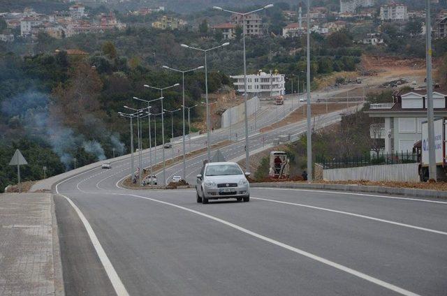 Alanya Çevre Yolu Trafiğe Açıldı