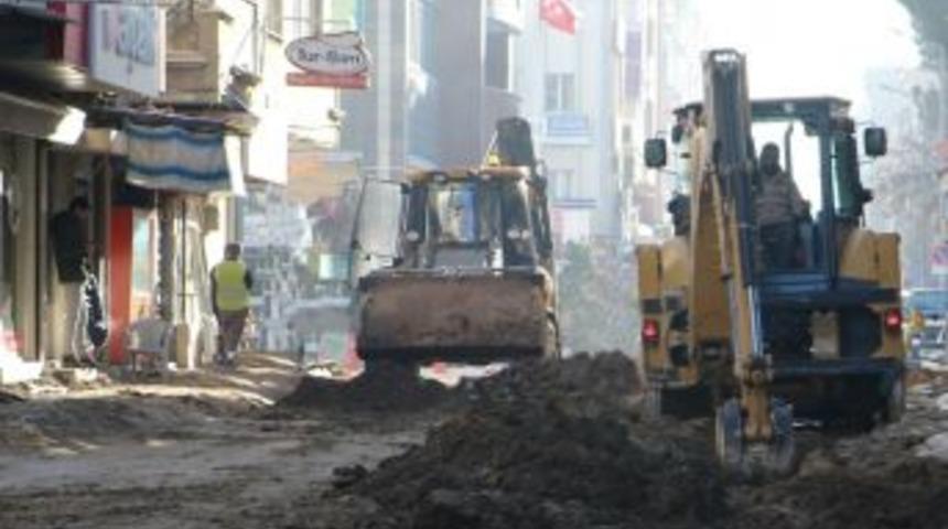 Turgutlu&rsquo;da 7 Eyl&uuml;l Yolunun Altyapısına Başlandı