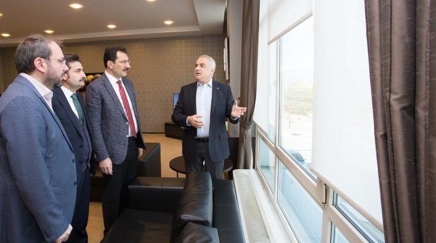 Milletvekilleri Satso&rsquo;da Toplandı