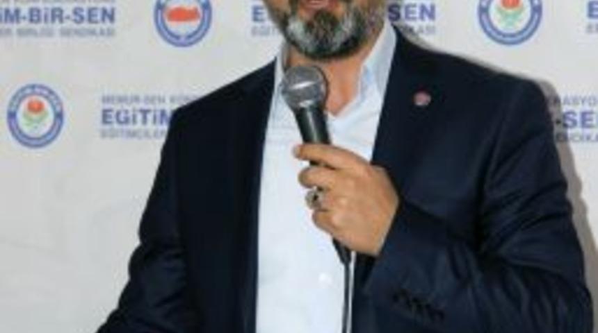 U&ccedil;ak&rsquo;tan 23 Nisan Mesajı