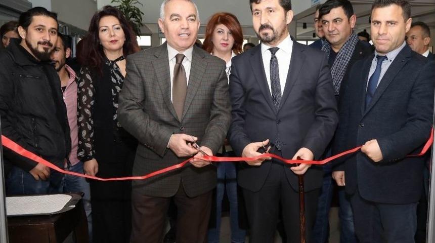 Er&uuml;&rsquo;de &lsquo;yılkıların Senfonisi&rsquo; Adlı Fotoğraf Sergisi A&ccedil;ıldı