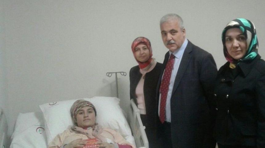 Kazada Yaralanan &Uuml;niversite &Ouml;ğrencisine Valilik Ve Kyk Sahip &Ccedil;ıktı