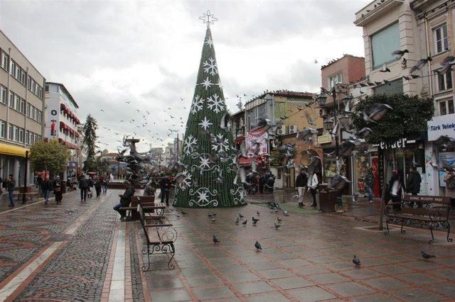 Çalışanların Maaşını Ödeyemeyen Edirne Belediyesi Yılbaşı Konserini İptal Etti