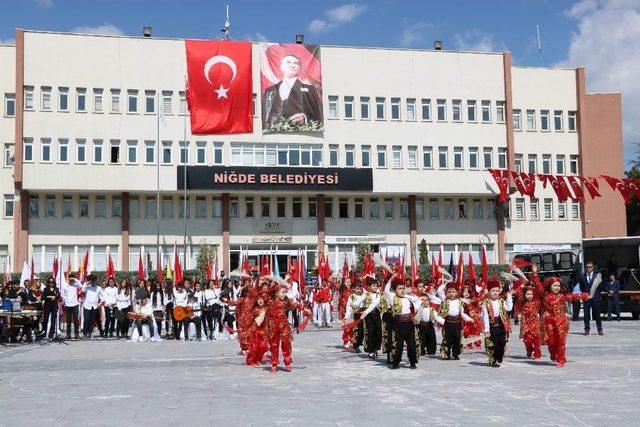 23 Nisan Niğde’de Törenlerle Kutlandı